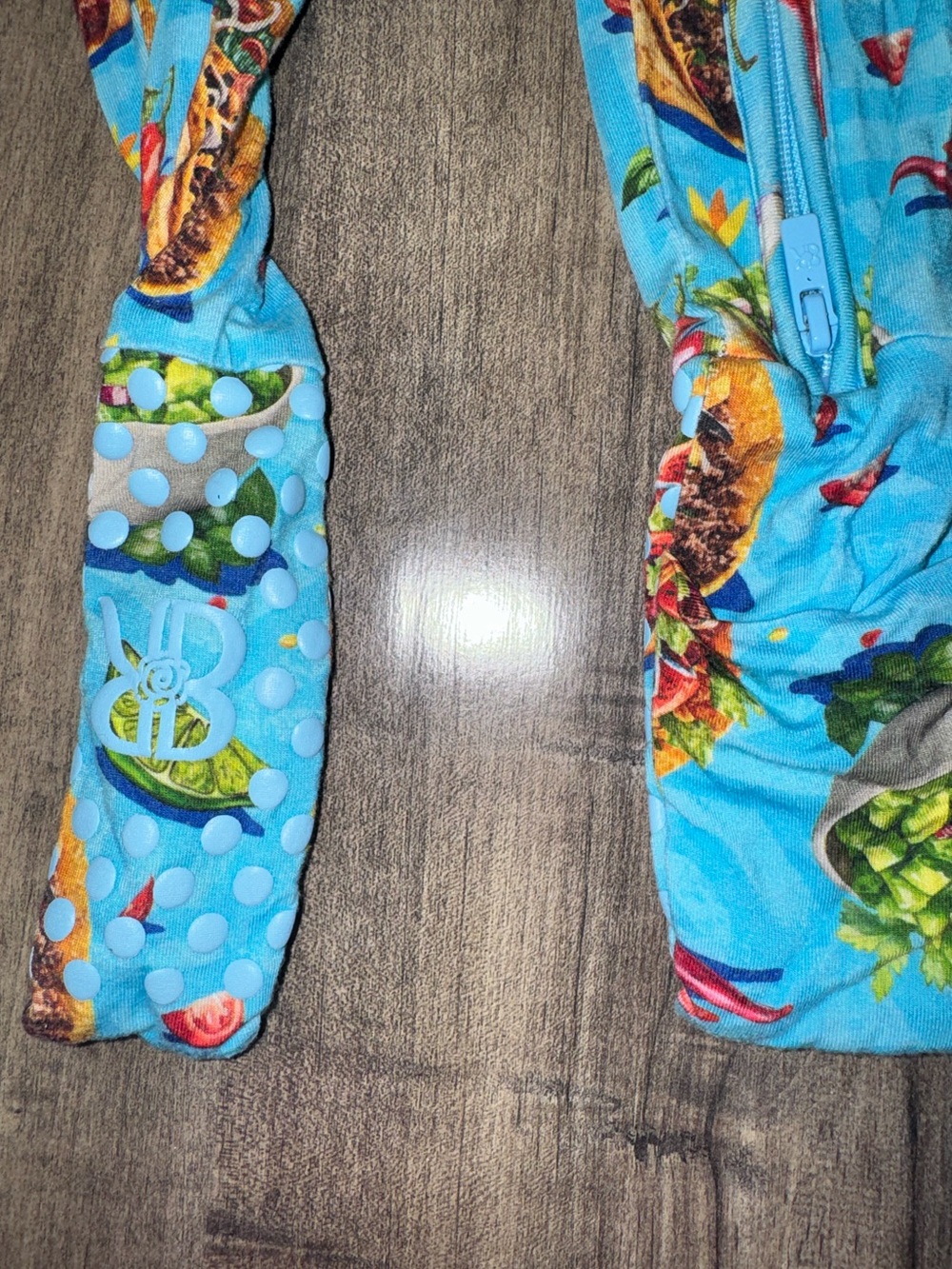 Bums & Roses Taco Fiesta Convertible Bamboo Double Zip Zippy 2T EUC - Picture 2 of 6